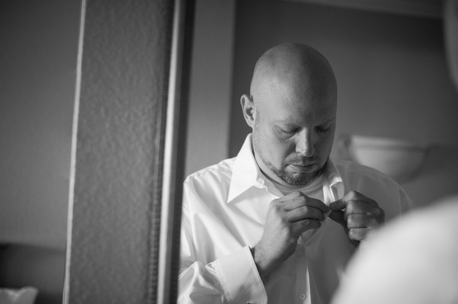 Groom gets ready at Perona Farms in Andover, NJ. Captured by northern NJ wedding photographer Ben Lau.