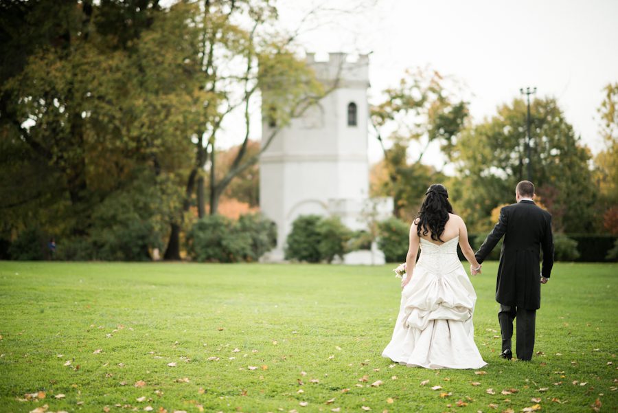 Jenny and Jeff's wedding ceremony in the Tuscan Garden of Snug Harbor. Captured by NYC wedding photographer Ben Lau.