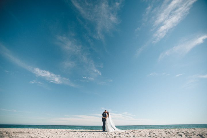 Oceanbleu Resort Wedding in Westhampton, NY. Captured by Hamptons wedding photographer Ben Lau.