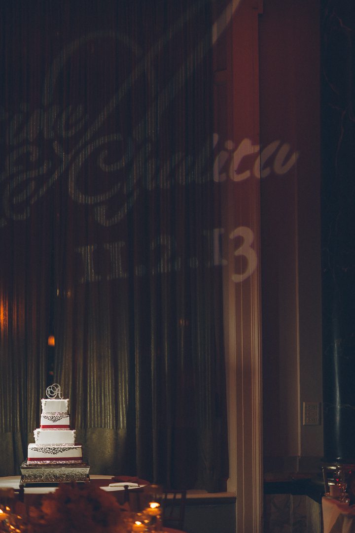 Wedding cake at the Belvedere Hotel. Captured by NYC wedding photographer Ben Lau.
