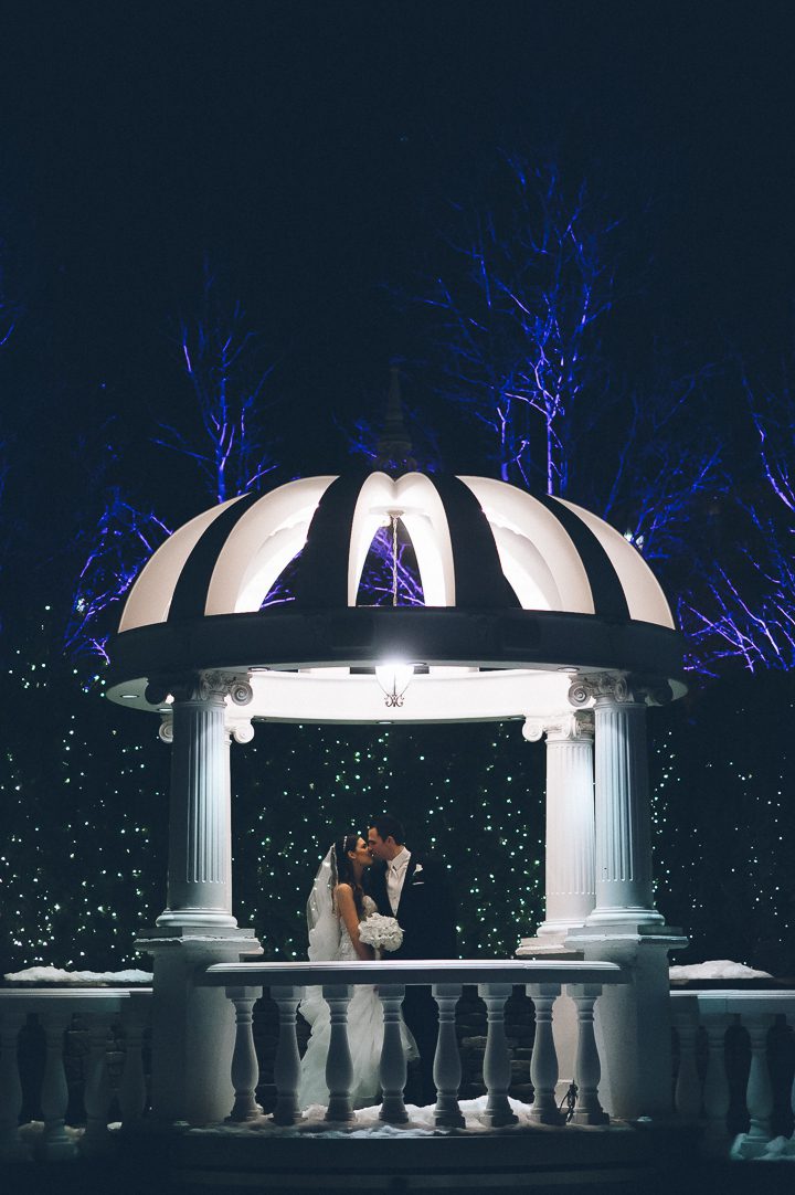 Night shot in the gazebo of the Westmount Country Club. Captured by Northern NJ wedding photographer Ben Lau.