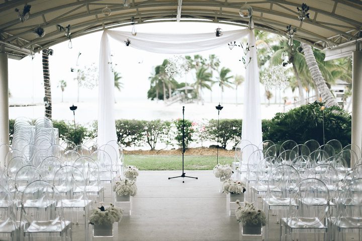 Wedding details at the Red Fish Grill in Miami, FL. Captured by Miami wedding photographer Ben Lau.