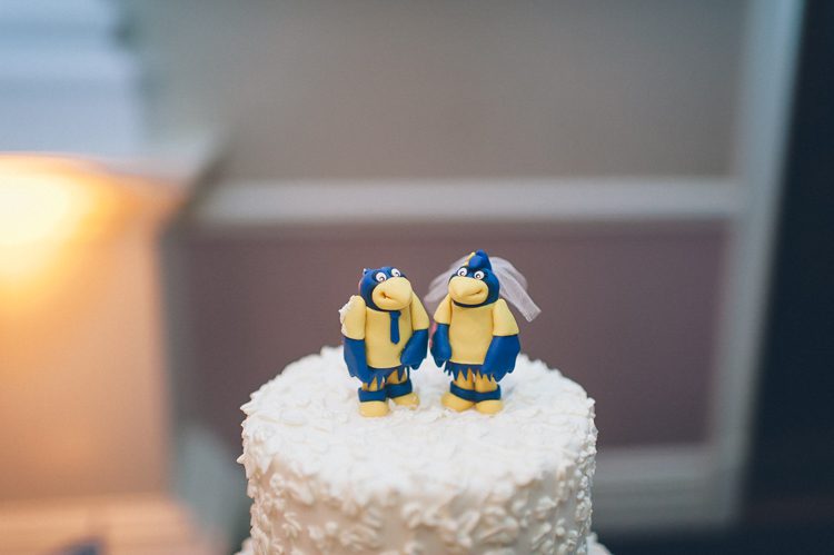 Delaware Blue Hen cake toppers for a wedding at The Palace at Somerset Park. Captured by Northern NJ wedding photographer Ben Lau.