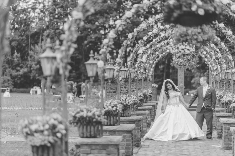 The Manor in West Orange Wedding in NJ, captured by NJ wedding photographer Ben Lau.