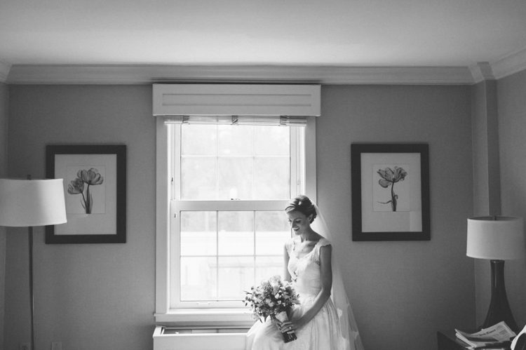 Stone House at Stirling Ridge wedding in Northern Jersey, captured by North Jersey photojournalistic wedding photographer Ben Lau.