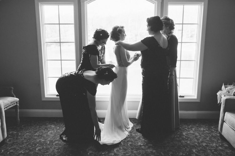Winter Rock Island Lake Club wedding in Sparta, NJ - photojournalistic, natural, unposed wedding photography captured by Ben Lau Photography.