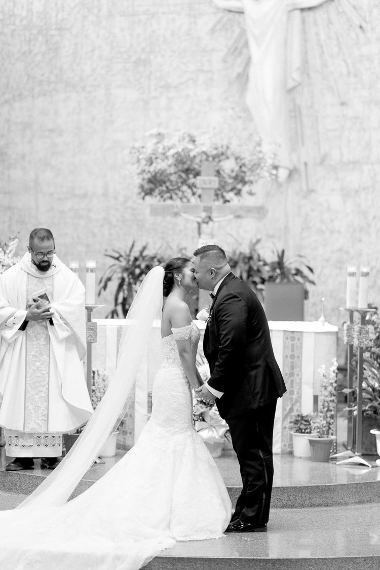 The Grove Wedding in Cedar Grove, NJ, - captured by photojournalistic North Jersey wedding photographer Ben Lau.