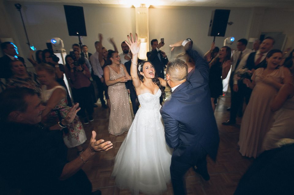 Brookville Country Club wedding in Long Island, NY - captured by candid, photojournalistic Long Island wedding photographer Ben Lau.