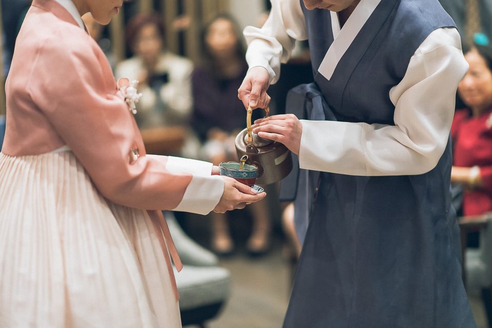 Essex House wedding in NYC, captured by candid & photo documentary wedding photographer Ben Lau.