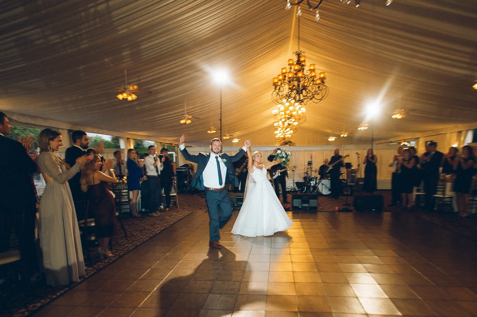 West Hills Country Club wedding in Hudson Valley, captured by fund, candid, photodocumentary Hudson Valley wedding photographer Ben Lau.