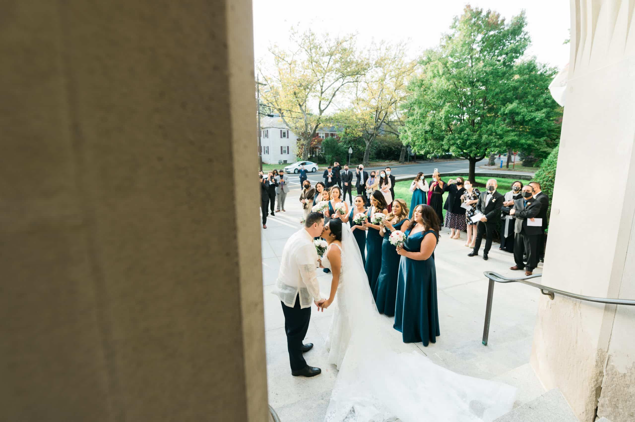 Park Chateau wedding in North Jersey, captured by fun, candid, documentary wedding photographer Ben Lau.